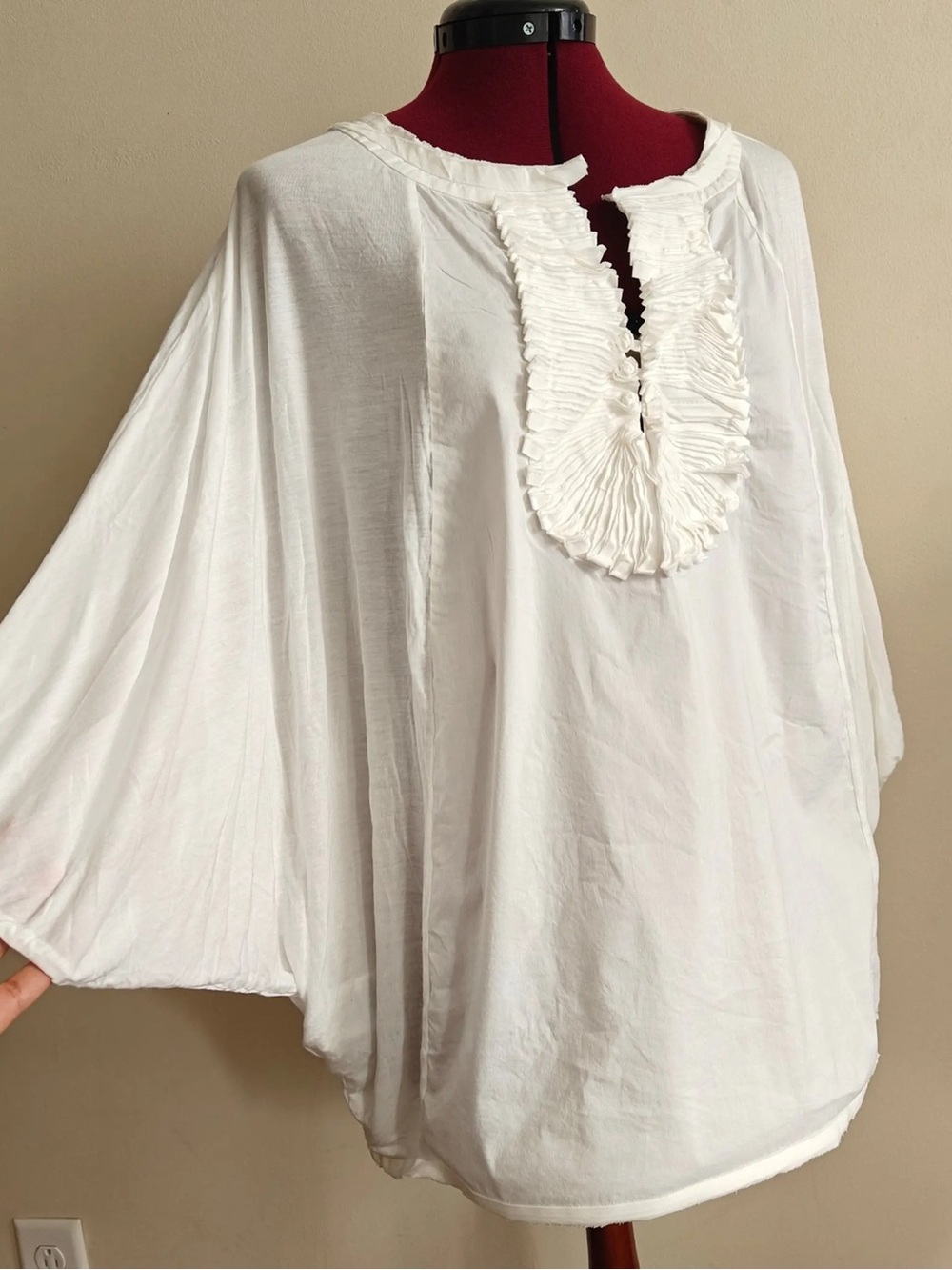 Women's White Ruffle Tunic Blouse